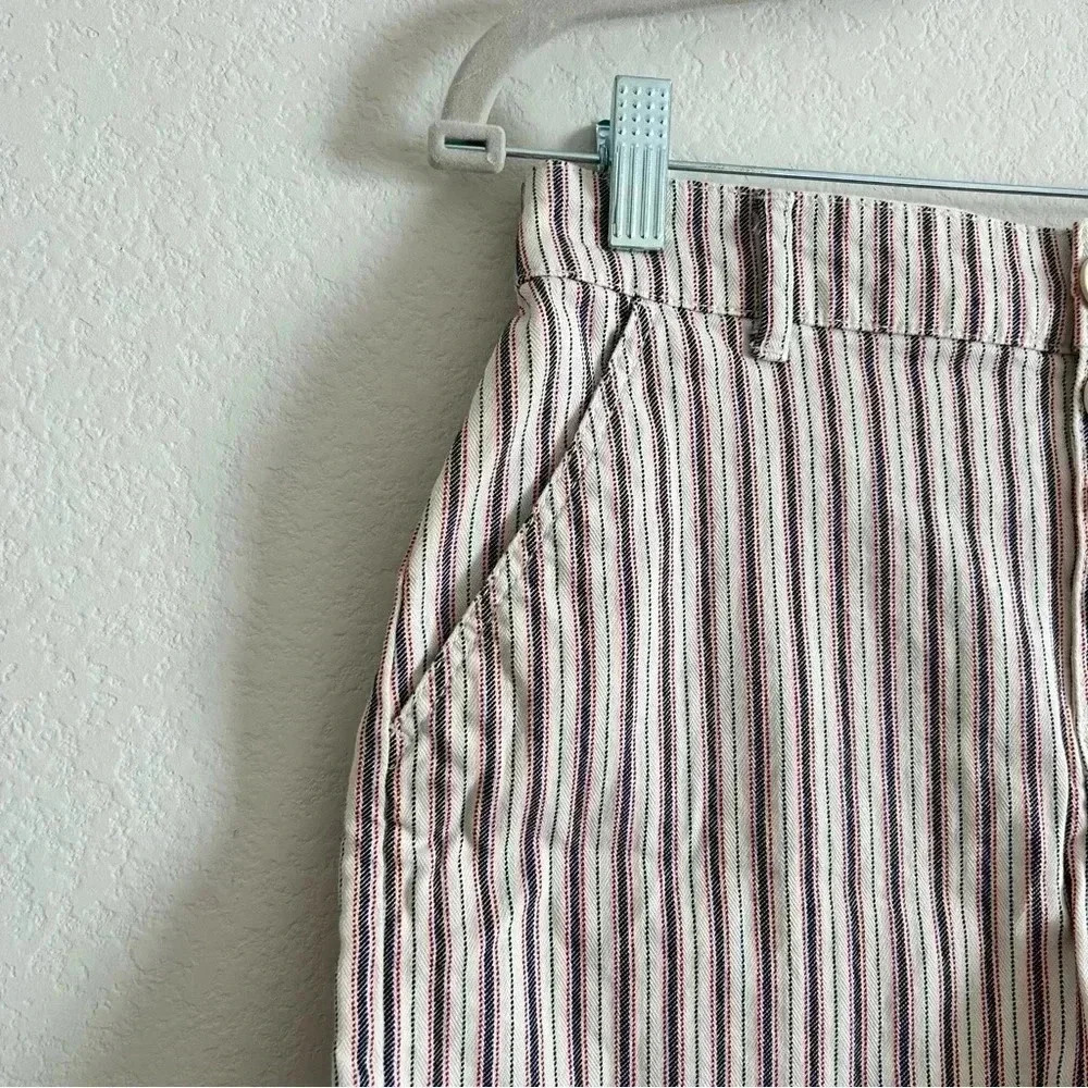 Loft and Old Navy Shorts (Set of 2) | size 2 - Picture 7 of 10